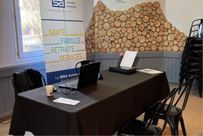 Espace de réception pour séminaires, repas d'entreprise et événements privés à Tence en Haute-Loire.